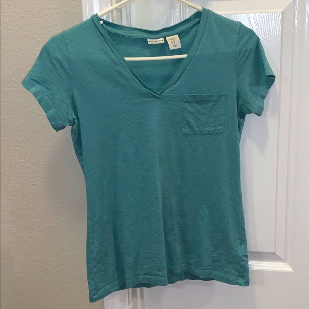 teal tshirt